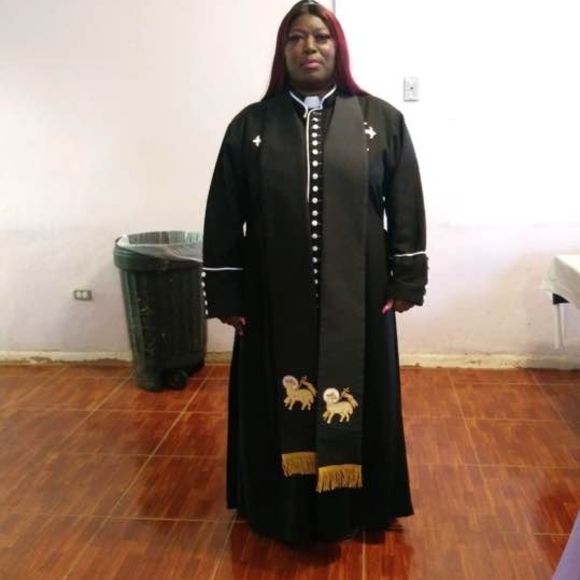 Meet your Posher, Evangelist - Picture 1 of 1